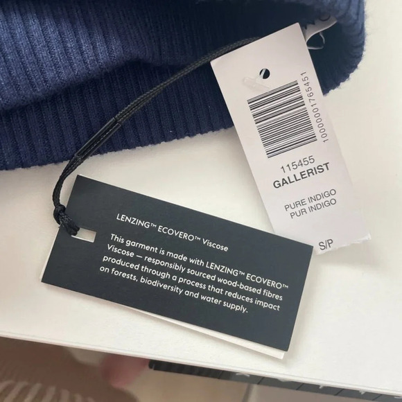 Aritzia Babaton Slim High Waist Knit Mini Gallerist Skirt NWT Pure Indigo Small - Picture 7 of 9